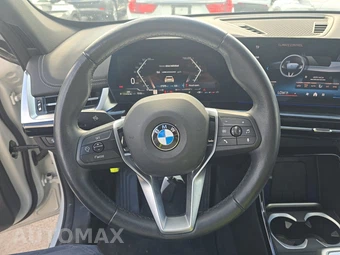 2025 BMW X1 xDrive28i - miniatura 16
