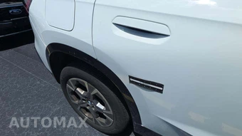 2025 BMW X1 xDrive28i - miniatura 30