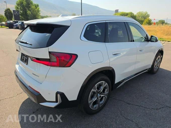 2025 BMW X1 xDrive28i - miniatura 3
