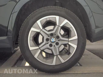 2025 BMW X1 xDrive28i - miniatura 12