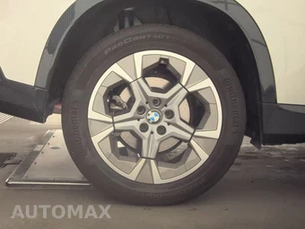 2025 BMW X1 xDrive28i – miniatura 11