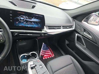 2025 BMW X1 xDrive28i – miniatura 10