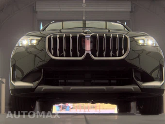 2025 BMW X1 xDrive28i - miniatura 3