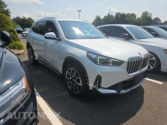2025 BMW X1 xDrive28i – miniatura 4