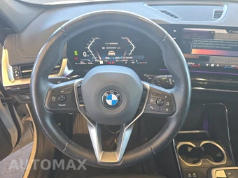 2025 BMW X1 xDrive28i - miniatura 10