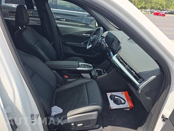 2025 BMW X1 xDrive28i – miniatura 14