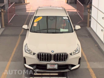 2025 BMW X1 xDrive28i - miniatura 2