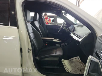 2025 BMW X1 xDrive28i - miniatura 8