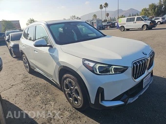 2025 BMW X1 xDrive28i - miniatura 3