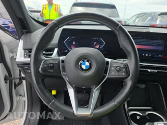 2025 BMW X1 xDrive28i - miniatura 16