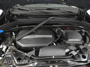2025 BMW X1 xDrive28i - miniatura 15