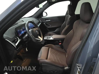 2025 BMW X1 xDrive28i - miniatura 7
