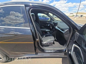 2025 BMW X1 xDrive28i - miniatura 15