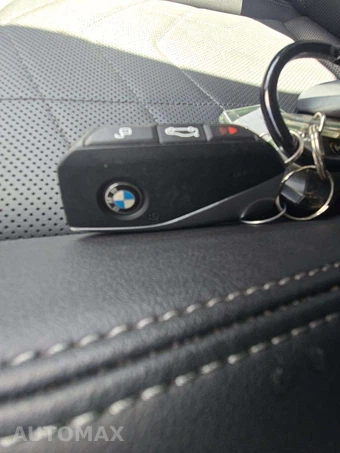 2025 BMW X1 xDrive28i - miniatura 5