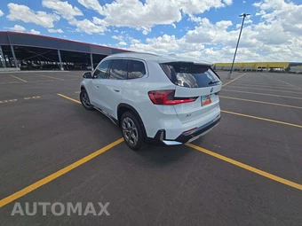 2025 BMW X1 xDrive28i - miniatura 2