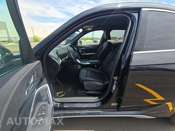 2025 BMW X1 xDrive28i – miniatura 3