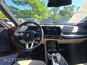 2025 BMW X1 xDrive28i – miniatura 10
