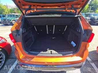 2025 BMW X1 xDrive28i – miniatura 14