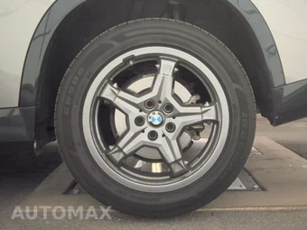 2025 BMW X1 xDrive28i - miniatura 12