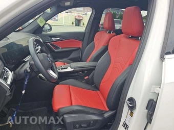2025 BMW X1 xDrive28i - miniatura 3