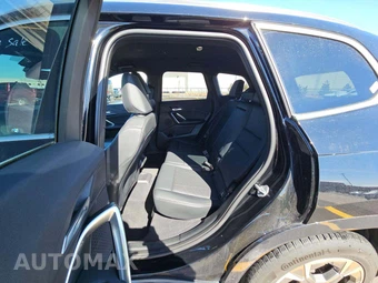 2025 BMW X1 xDrive28i - miniatura 10