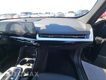 2025 BMW X1 xDrive28i - miniatura 16
