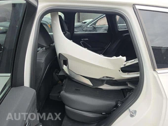 2025 BMW X1 xDrive28i - miniatura 13