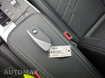 2025 BMW X1 xDrive28i - miniatura 8