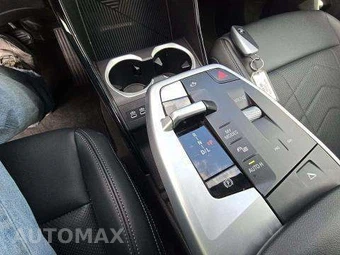 2025 BMW X1 xDrive28i – miniatura 30