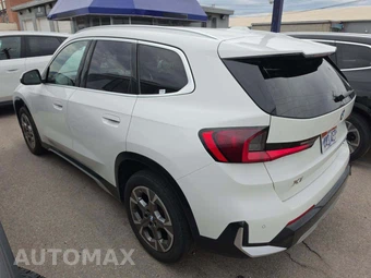 2025 BMW X1 xDrive28i - miniatura 2