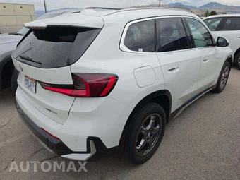2025 BMW X1 xDrive28i - miniatura 3