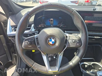 2025 BMW X1 xDrive28i - miniatura 10