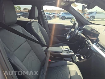 2025 BMW X1 xDrive28i - miniatura 8