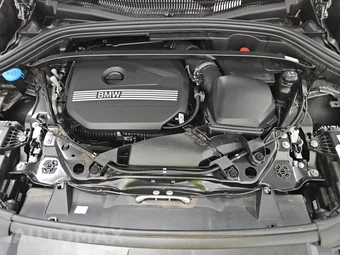 2025 BMW X1 xDrive28i - miniatura 15