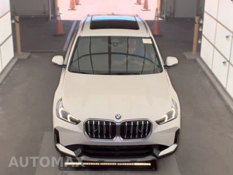 2025 BMW X1 xDrive28i - miniatura 2