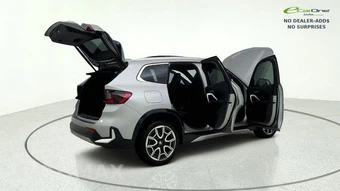 2025 BMW X1 xDrive28i – miniatura 15