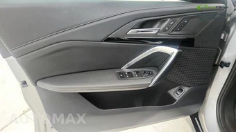 2025 BMW X1 xDrive28i – miniatura 50