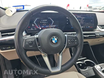 2025 BMW X1 xDrive28i - miniatura 10