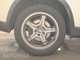 2025 BMW X1 xDrive28i - miniatura 11