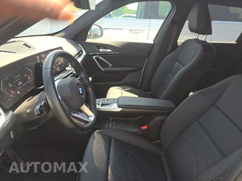 2025 BMW X1 xDrive28i - miniatura 13