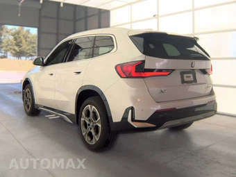 2025 BMW X1 xDrive28i - miniatura 8