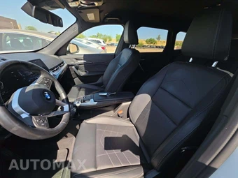 2025 BMW X1 xDrive28i - miniatura 6