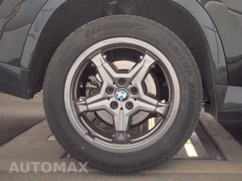 2025 BMW X1 xDrive28i - miniatura 11