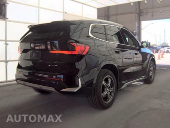 2025 BMW X1 xDrive28i - miniatura 5