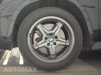 2025 BMW X1 xDrive28i - miniatura 9