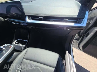 2025 BMW X1 xDrive28i - miniatura 16