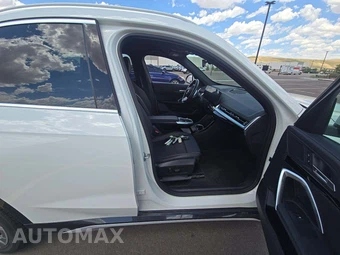 2025 BMW X1 xDrive28i - miniatura 18