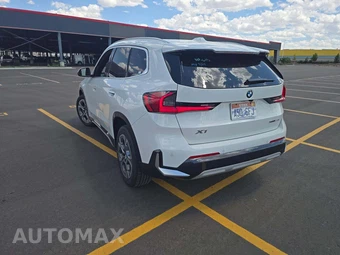 2025 BMW X1 xDrive28i - miniatura 2