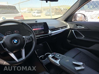 2025 BMW X1 xDrive28i – miniatura 10