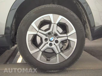 2025 BMW X1 xDrive28i - miniatura 12